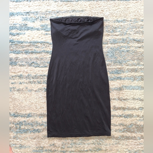 Vassarette Black Shapewear Dress sz Large EUC - Picture 2 of 4